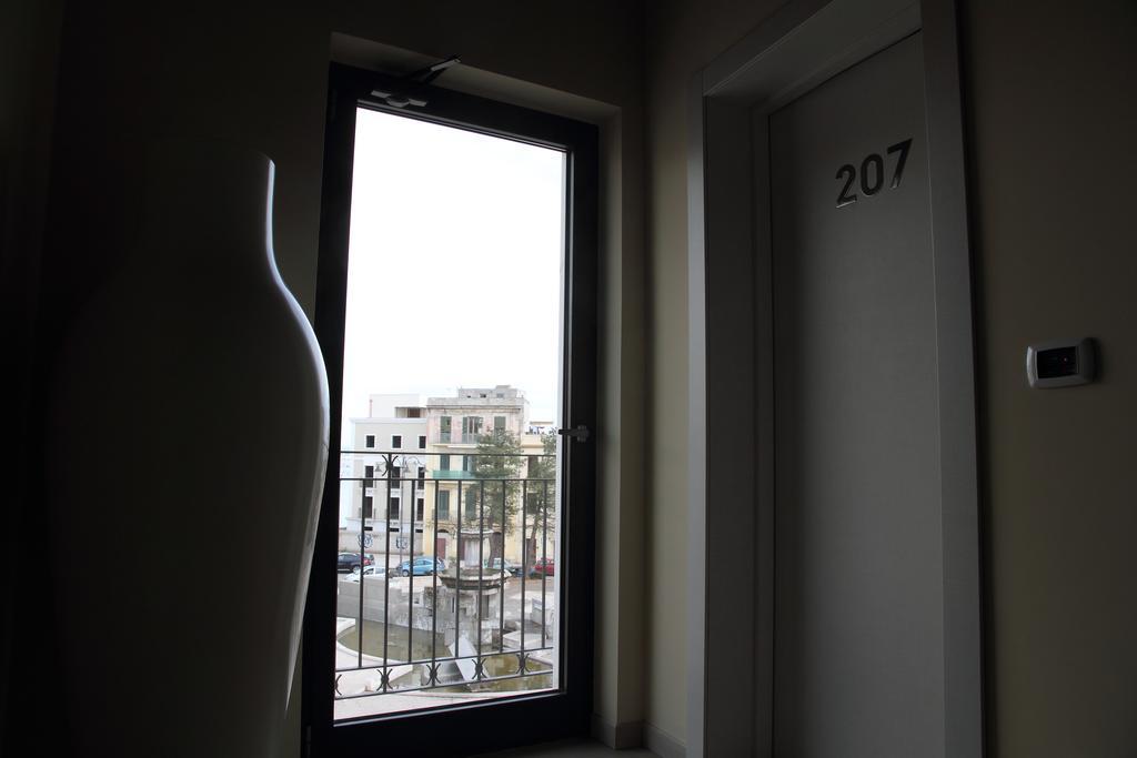 Albergo Del Sole Taranto Exterior photo